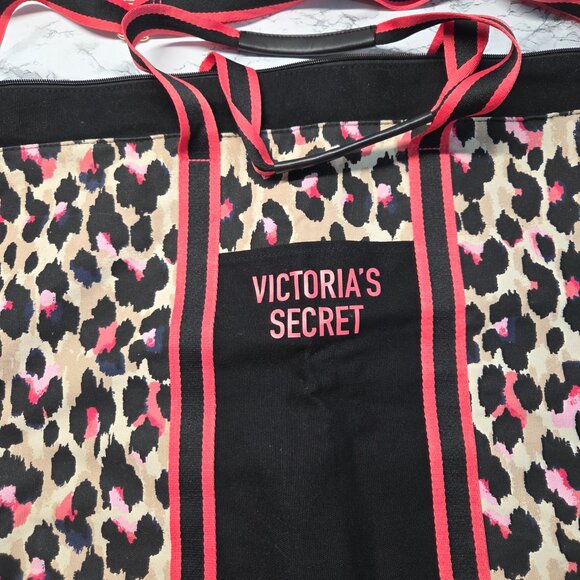 Victoria's Secret Hop Pink Black Tan Animal Print Weekend Duffle Bag - Picture 3 of 8